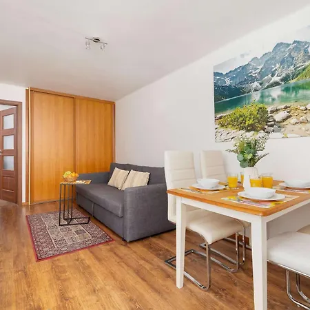 Jasny I Przytulny Blisko Krupowek By Renters Appartamento