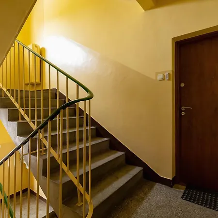Jasny I Przytulny Blisko Krupowek By Renters Apartment