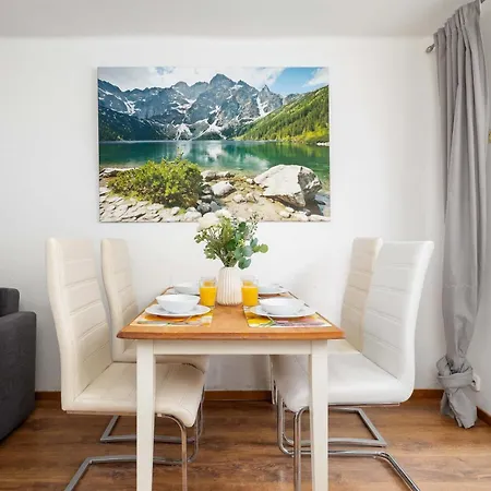 Jasny I Przytulny Blisko Krupowek By Renters Apartment